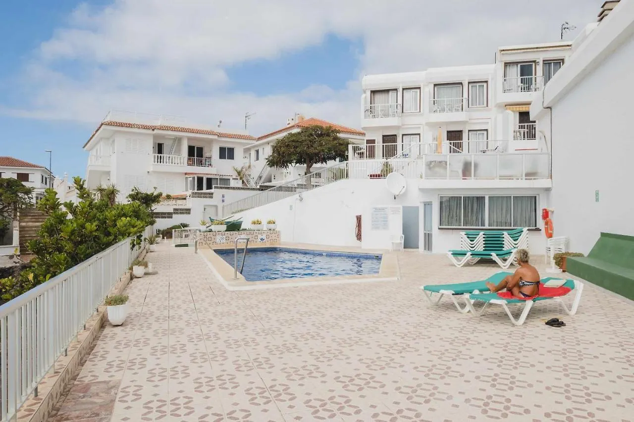 Black Tip Apartment With Terrace Puerto de Santiago  0*,